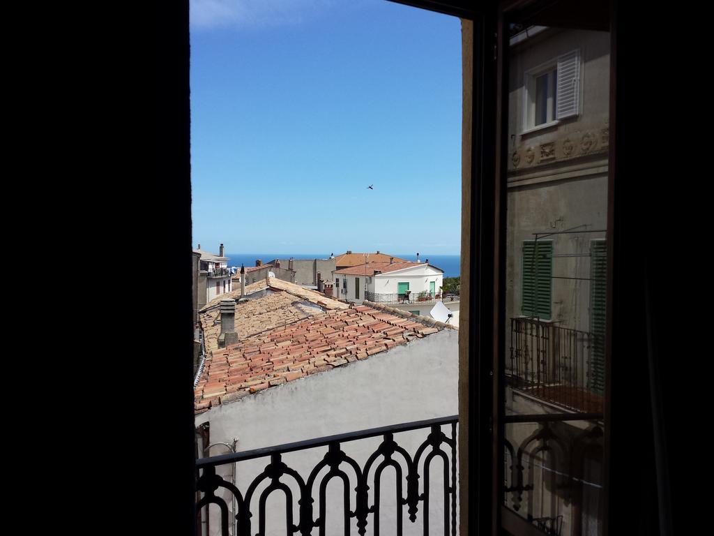 Palazzo Madeo - Residenza D'Epoca Bed and Breakfast Crosia Buitenkant foto