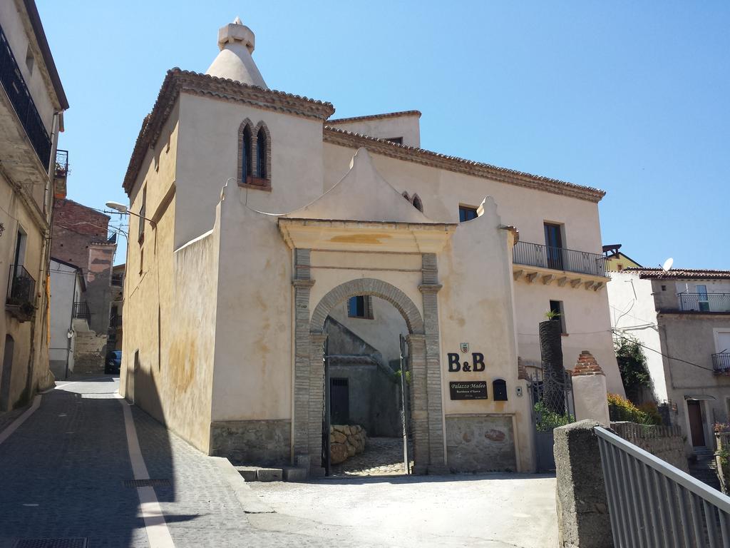 Palazzo Madeo - Residenza D'Epoca Bed and Breakfast Crosia Buitenkant foto