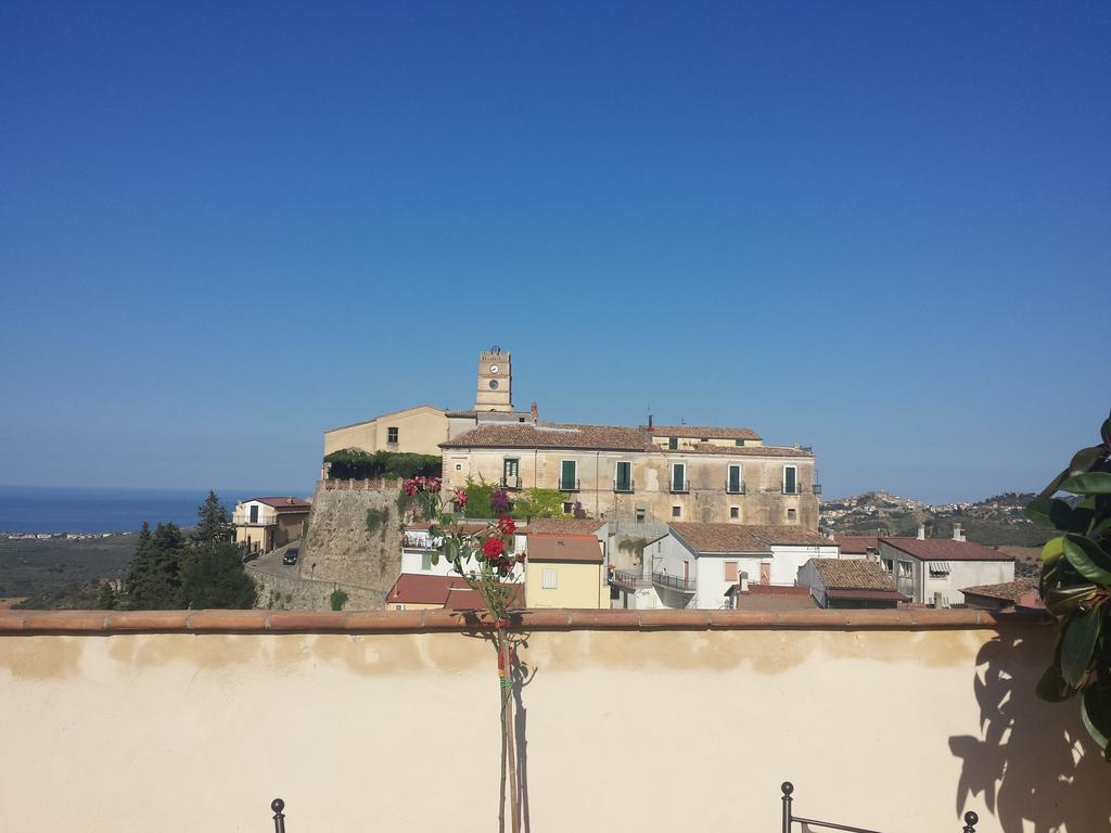 Palazzo Madeo - Residenza D'Epoca Bed and Breakfast Crosia Buitenkant foto