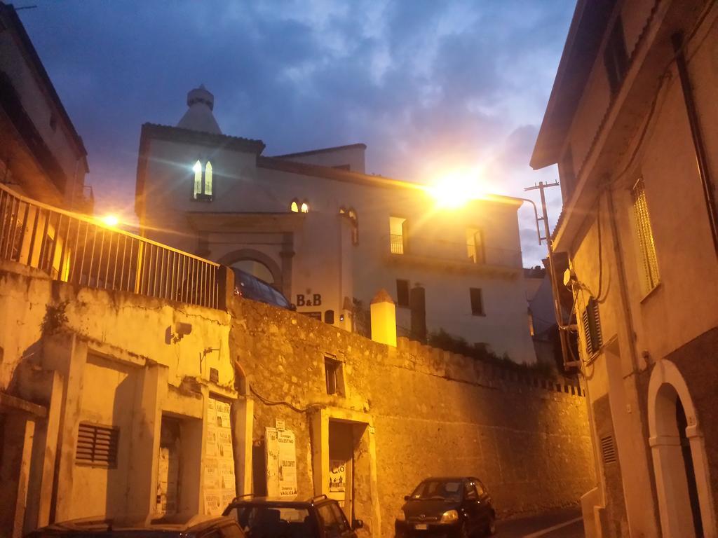 Palazzo Madeo - Residenza D'Epoca Bed and Breakfast Crosia Buitenkant foto